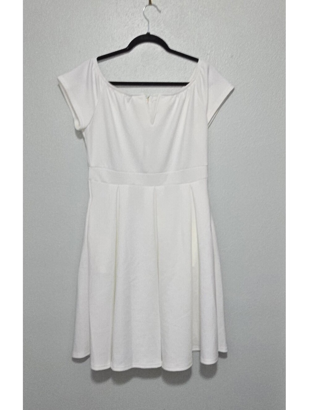Lalagen White Dress Womens L Large Off The Shoulder Gold Zip Pleated Skater NWT
